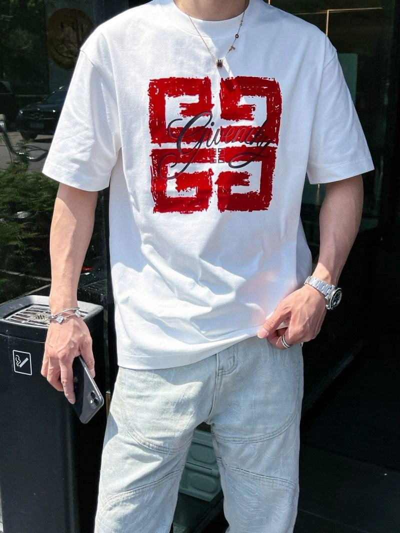 Neat Givenchy T-Shirts 123680
