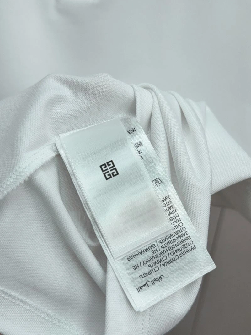 Givenchy T-Shirts Flexible 123676