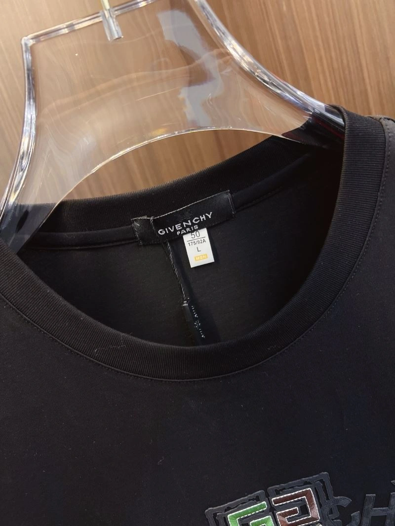 Givenchy T-Shirts Efficient 123674