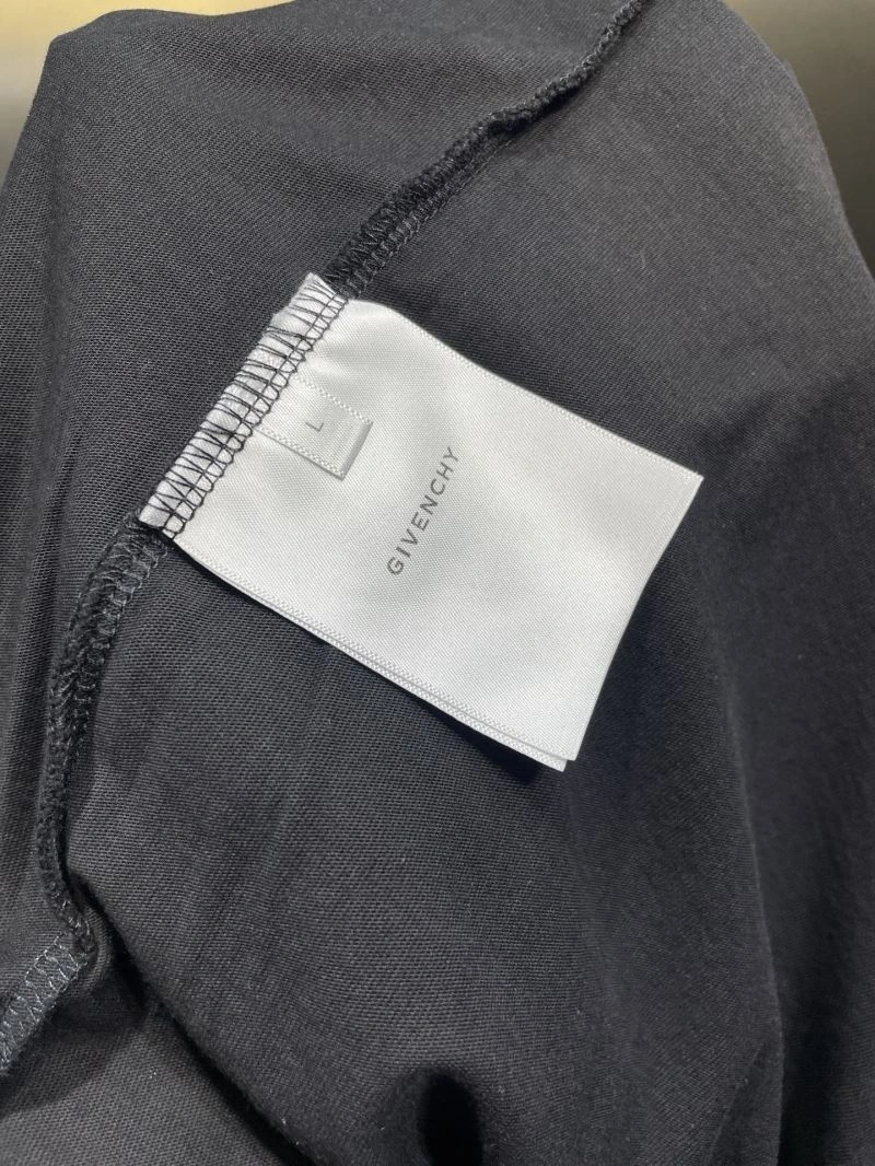 Upgraded Givenchy T-Shirts 123662