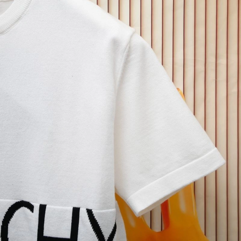 ModernLook Givenchy T-Shirts 123665