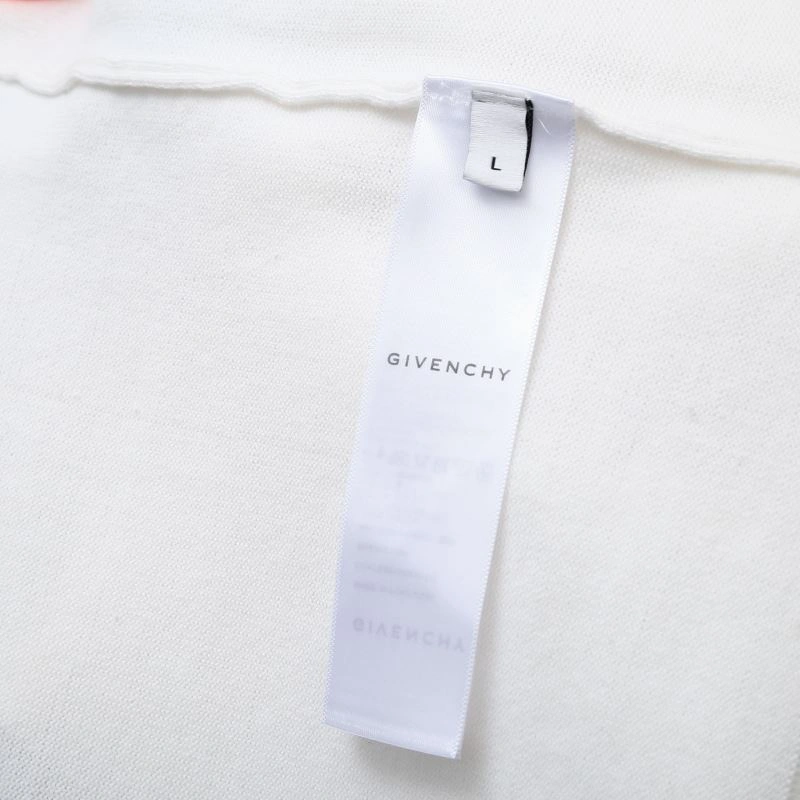 ModernLook Givenchy T-Shirts 123665
