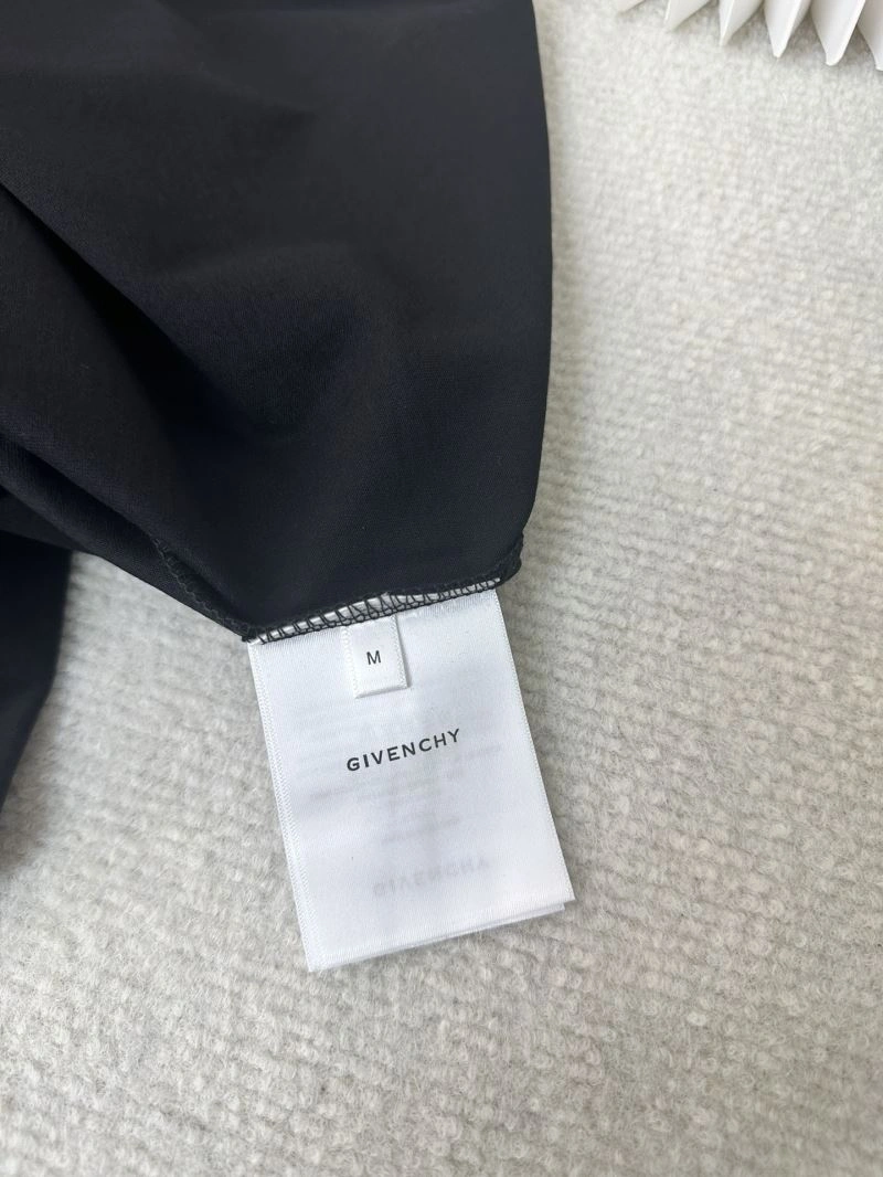 Givenchy T-Shirts Unique 123634
