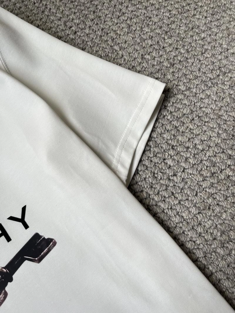 Givenchy T-Shirts OnTrend 123622