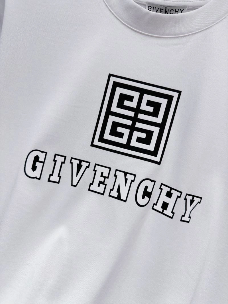 TechFriendly Givenchy T-Shirts 123617