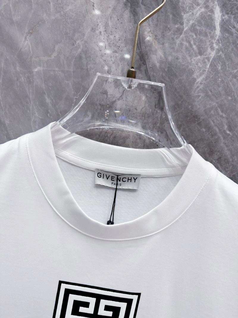 TechFriendly Givenchy T-Shirts 123617