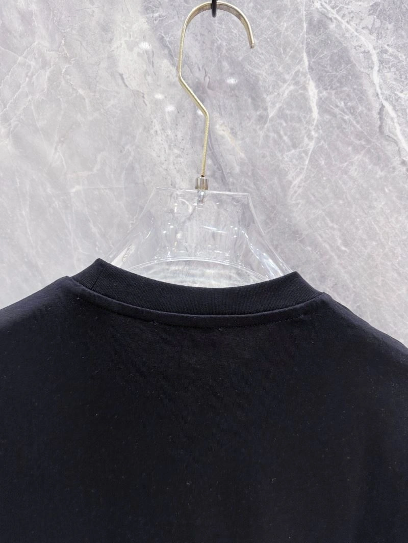 Givenchy T-Shirts Versatile 123610