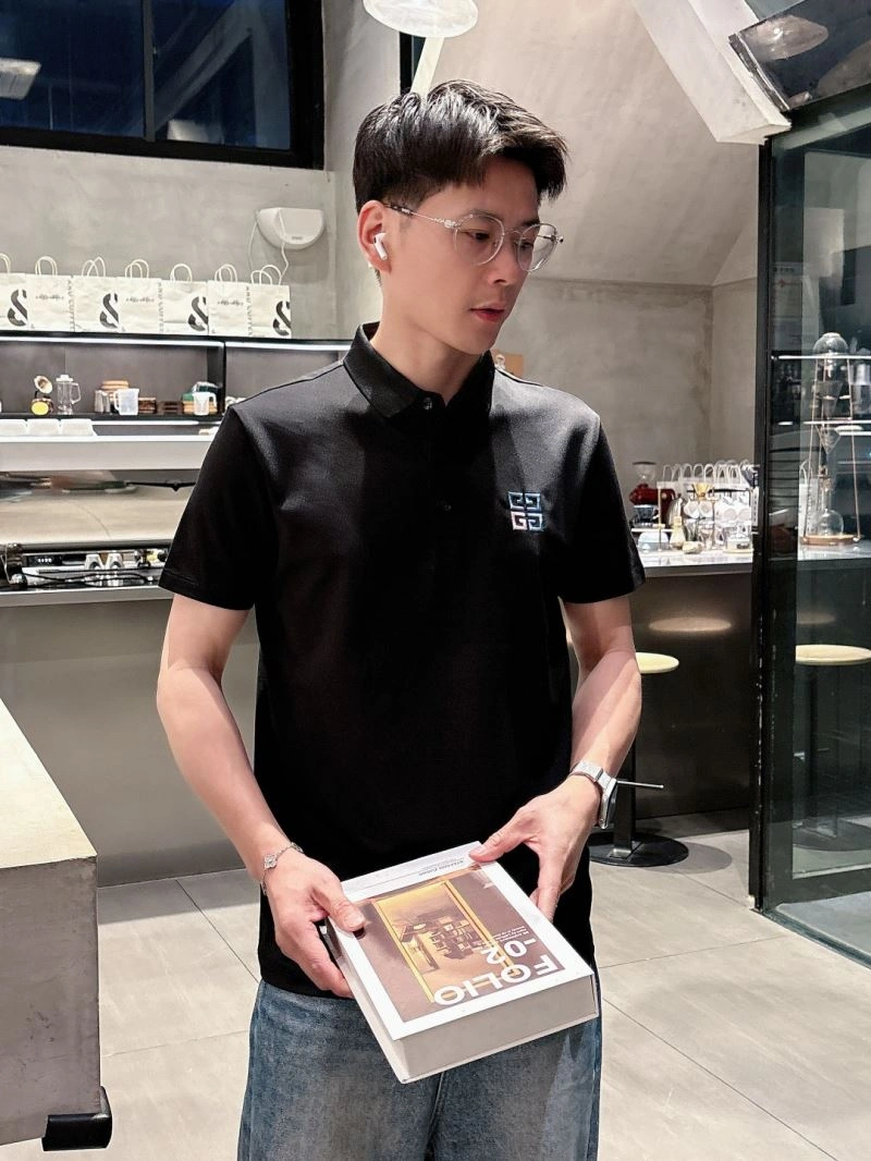 Givenchy T-Shirts Comfortable 123615