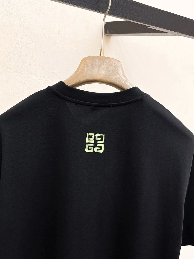 Stretchable Givenchy T-Shirts 123613