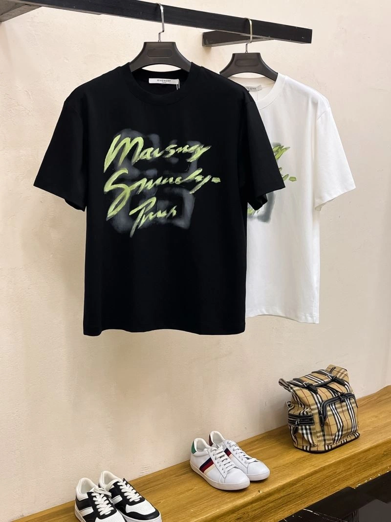 Stretchable Givenchy T-Shirts 123613