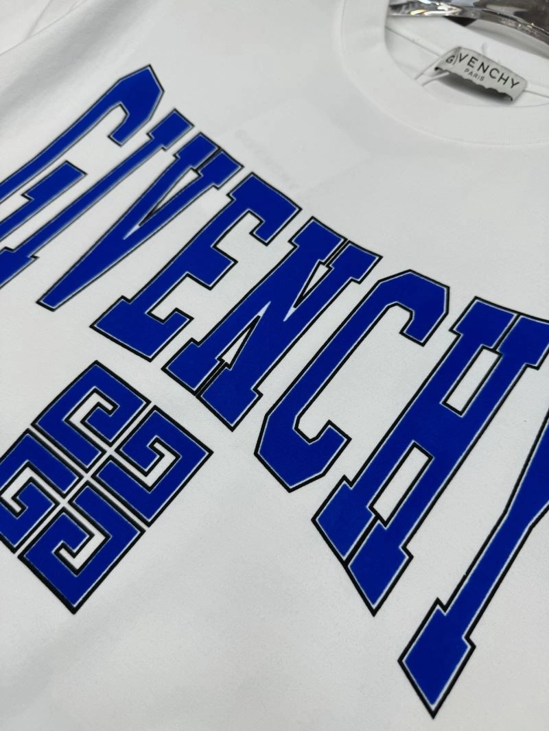 Givenchy T-Shirts RelaxedFit 123616