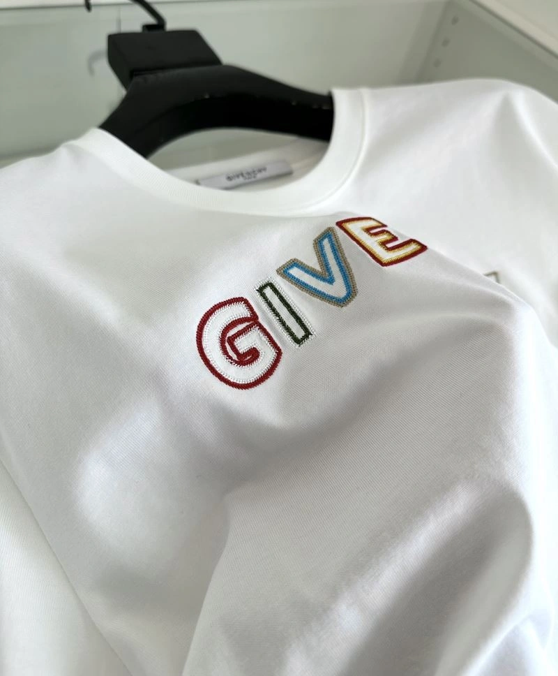 Breathable Givenchy T-Shirts 123603