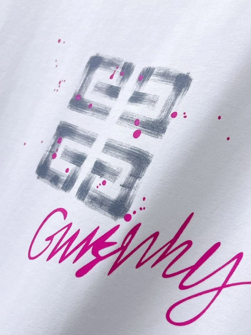 Givenchy T-Shirts WaterResistant 123596
