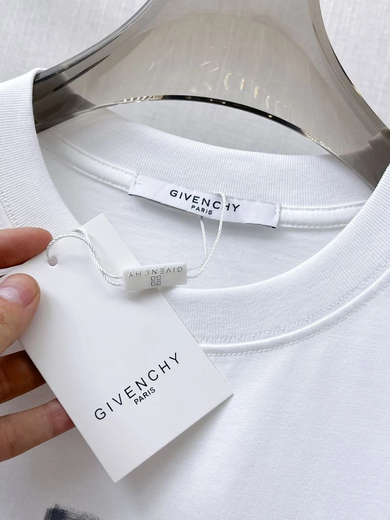 Givenchy T-Shirts WaterResistant 123596