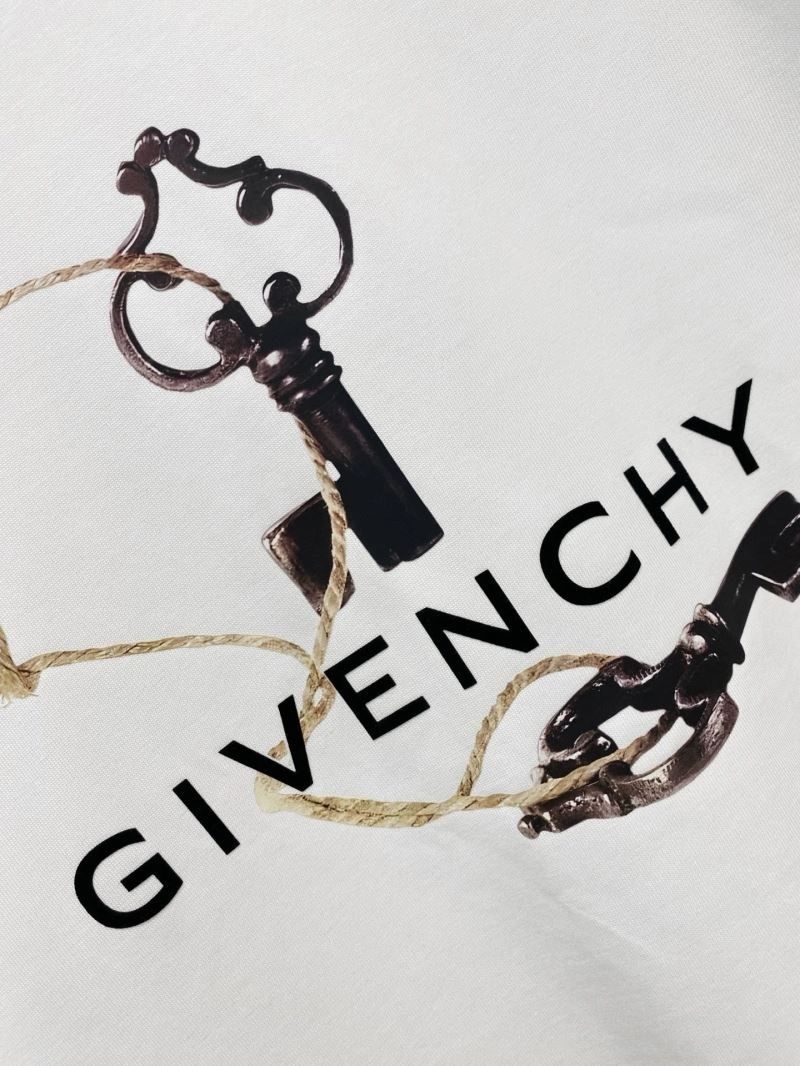 Givenchy T-Shirts Neat 123597