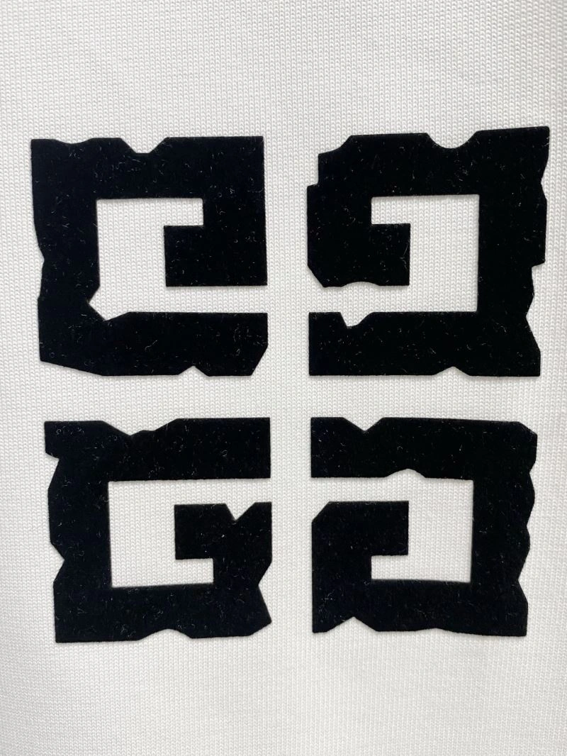 Compact Givenchy T-Shirts 123598