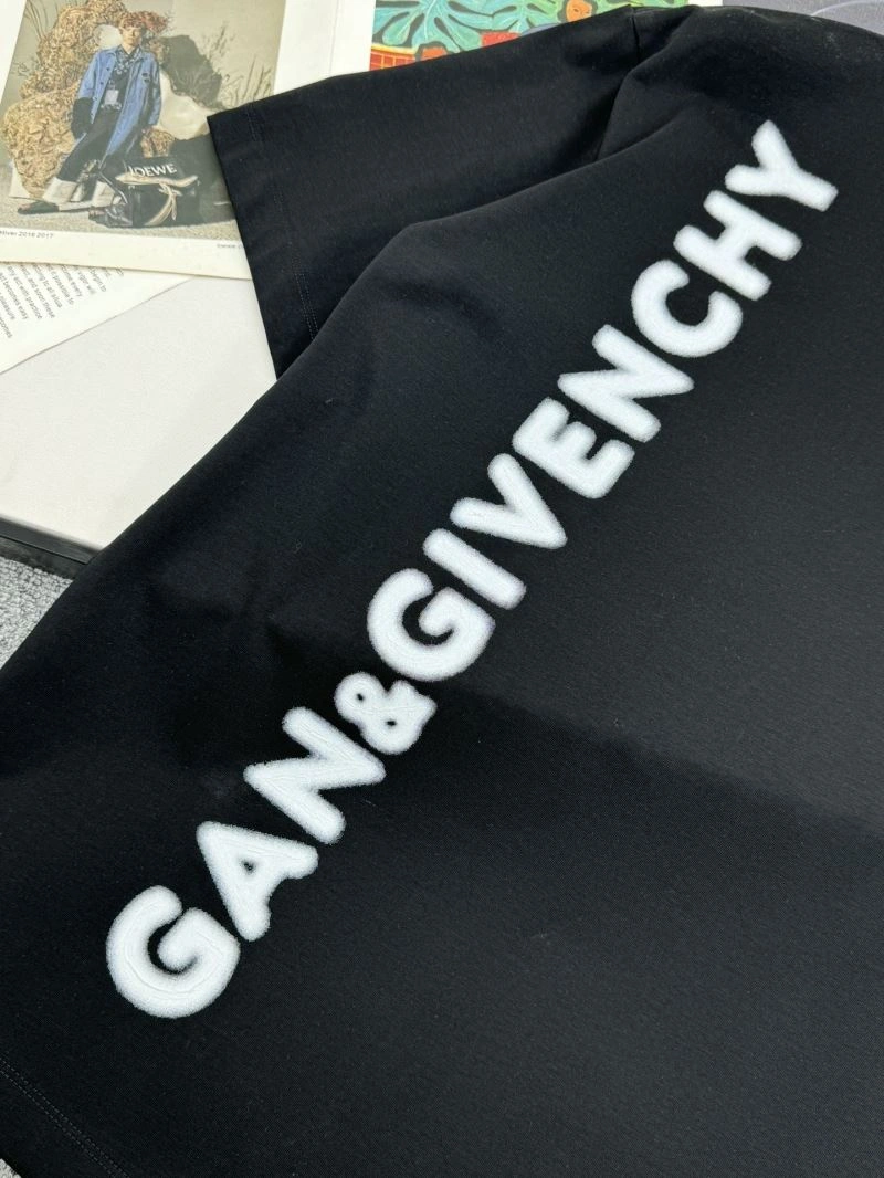 Premium Givenchy T-Shirts 123587