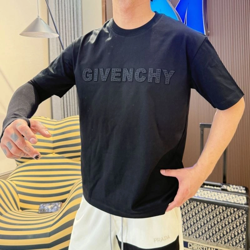 Givenchy T-Shirts Neat 123569