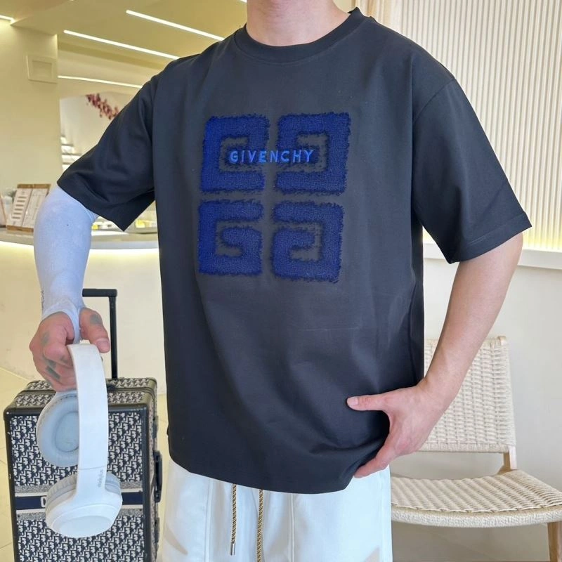 Givenchy T-Shirts Original 123579
