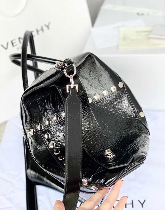 Sustainable Givenchy Top Handle Bags 73569