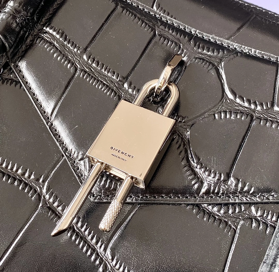 UrbanChic Givenchy Top Handle Bags 71693