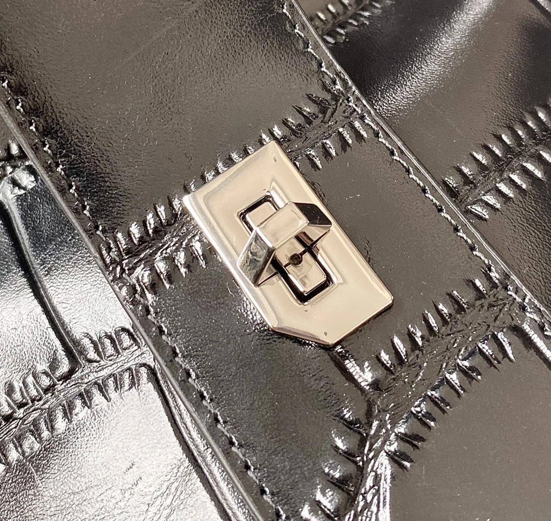UrbanChic Givenchy Top Handle Bags 71693
