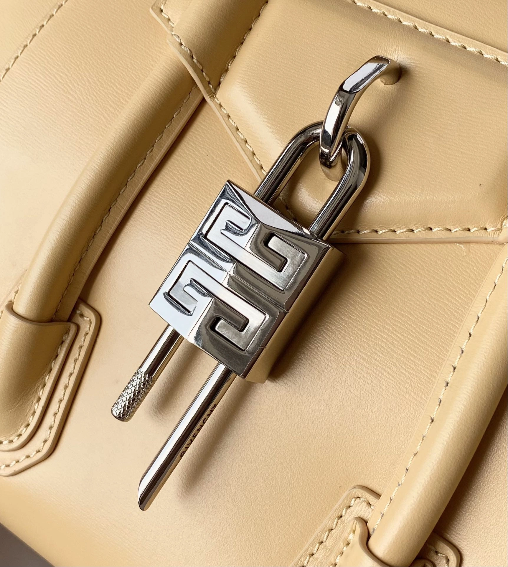Givenchy Top Handle Bags Supportive 71699
