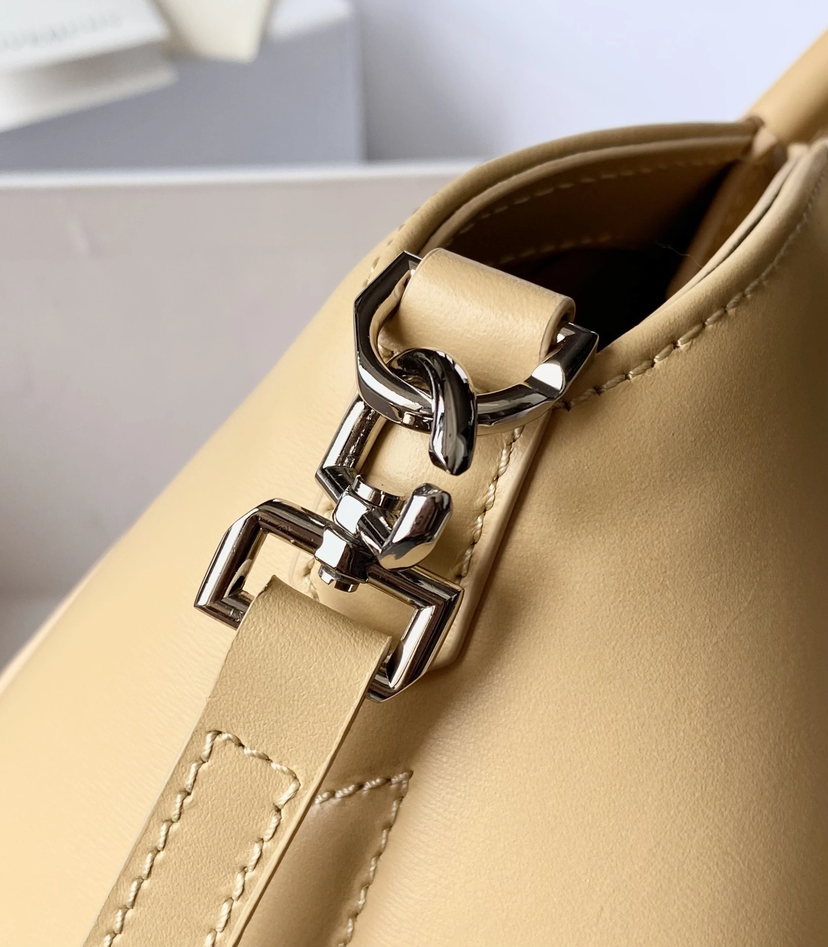 Givenchy Top Handle Bags Supportive 71699