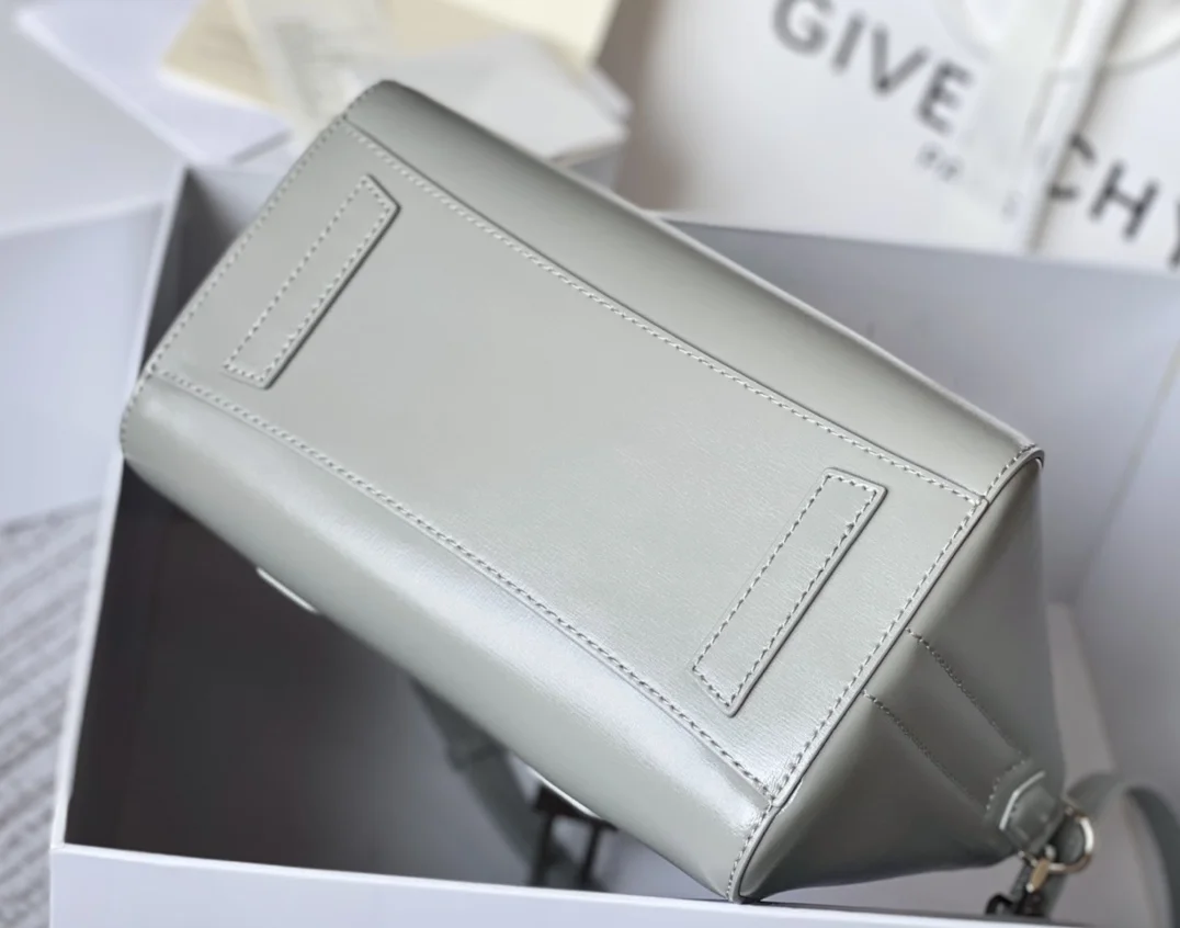 Givenchy Top Handle Bags OnTrend 37707