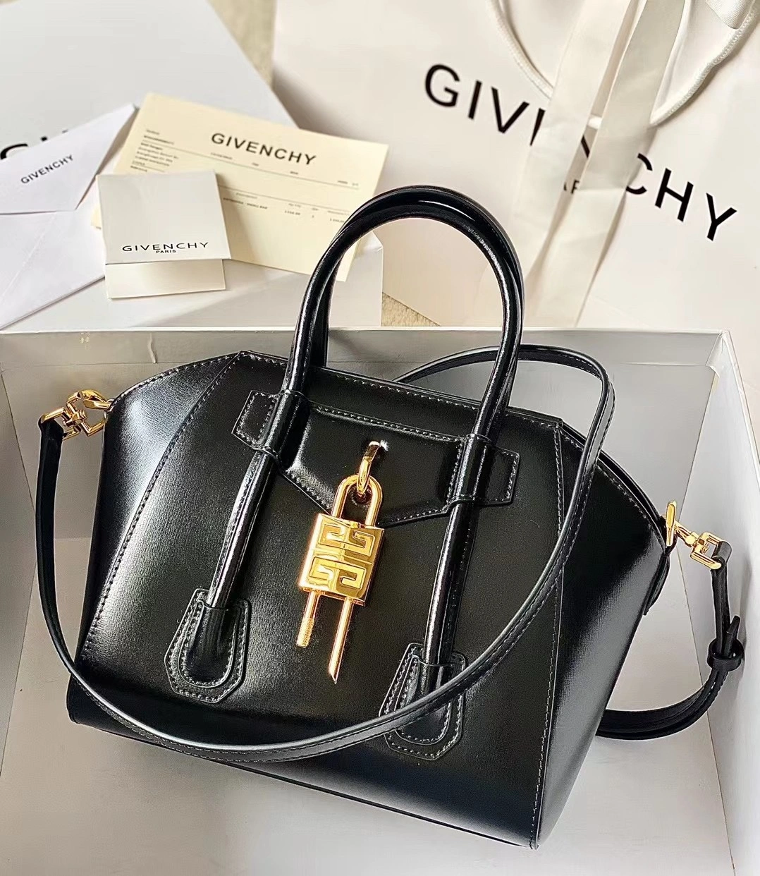 QuickDry Givenchy Top Handle Bags 71700