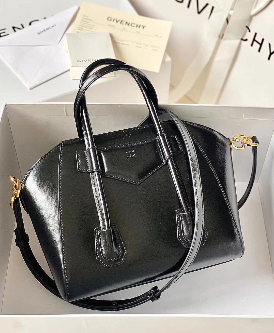 QuickDry Givenchy Top Handle Bags 71700