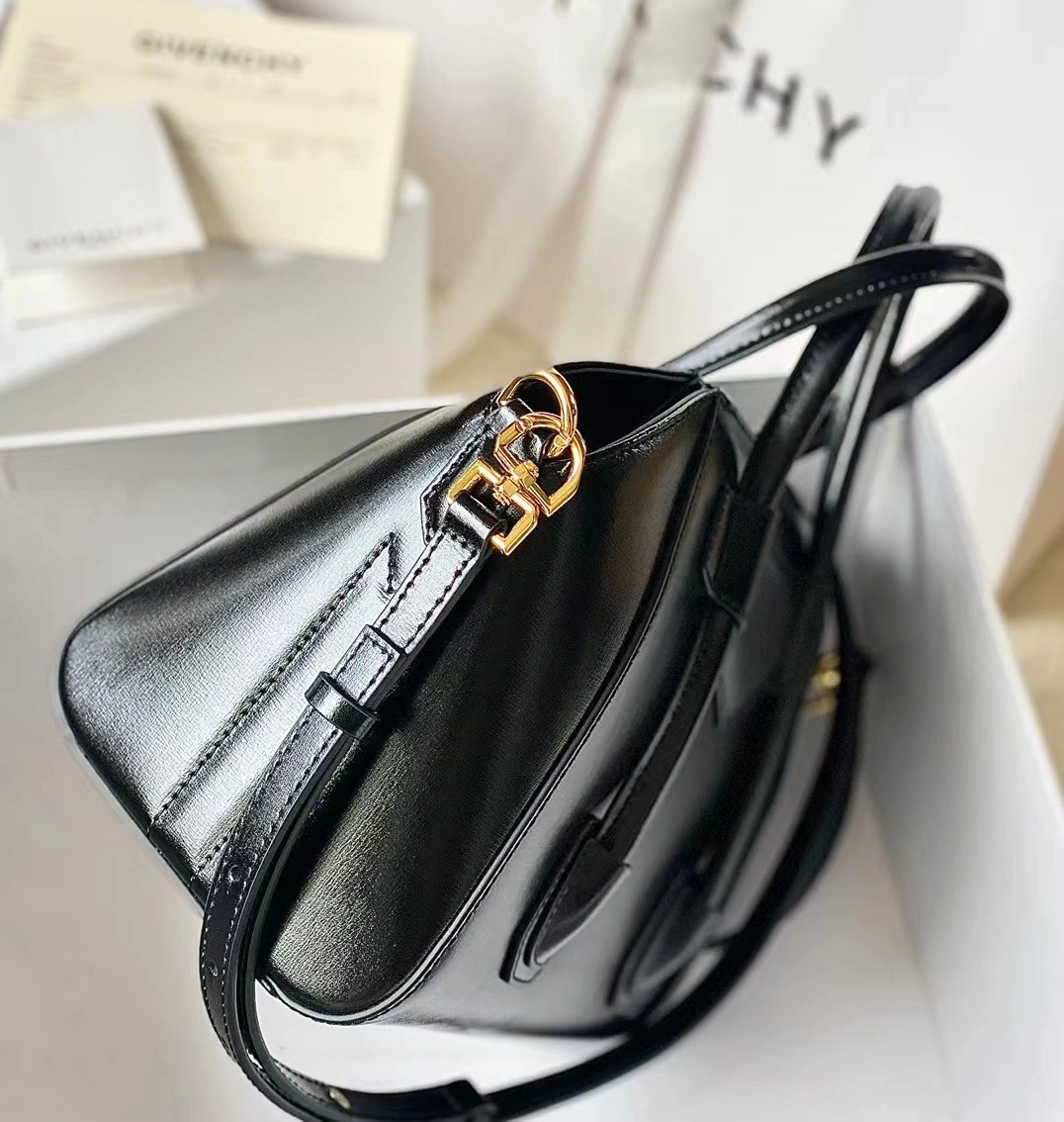 QuickDry Givenchy Top Handle Bags 71700