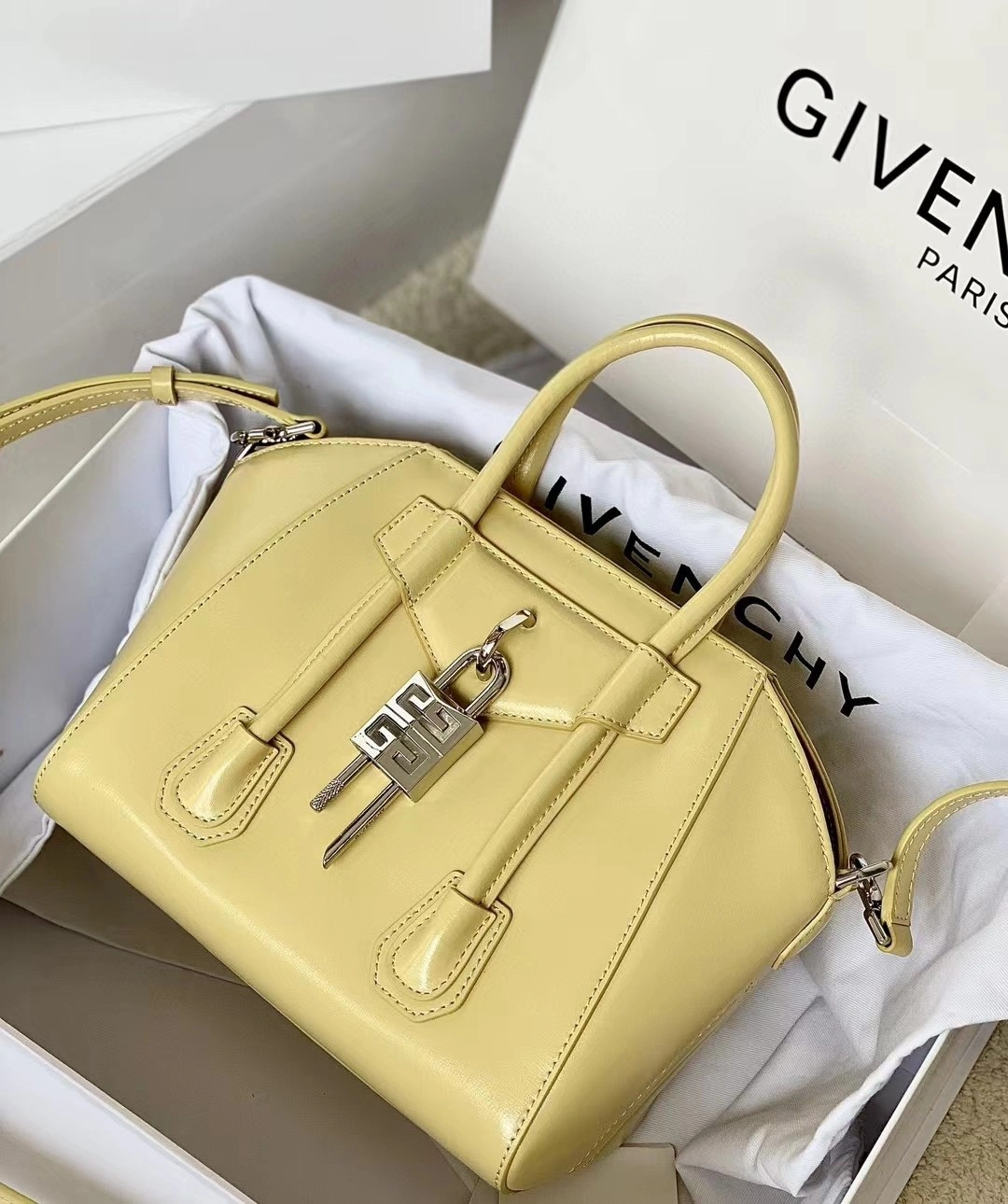 Givenchy Top Handle Bags Thermal 71746