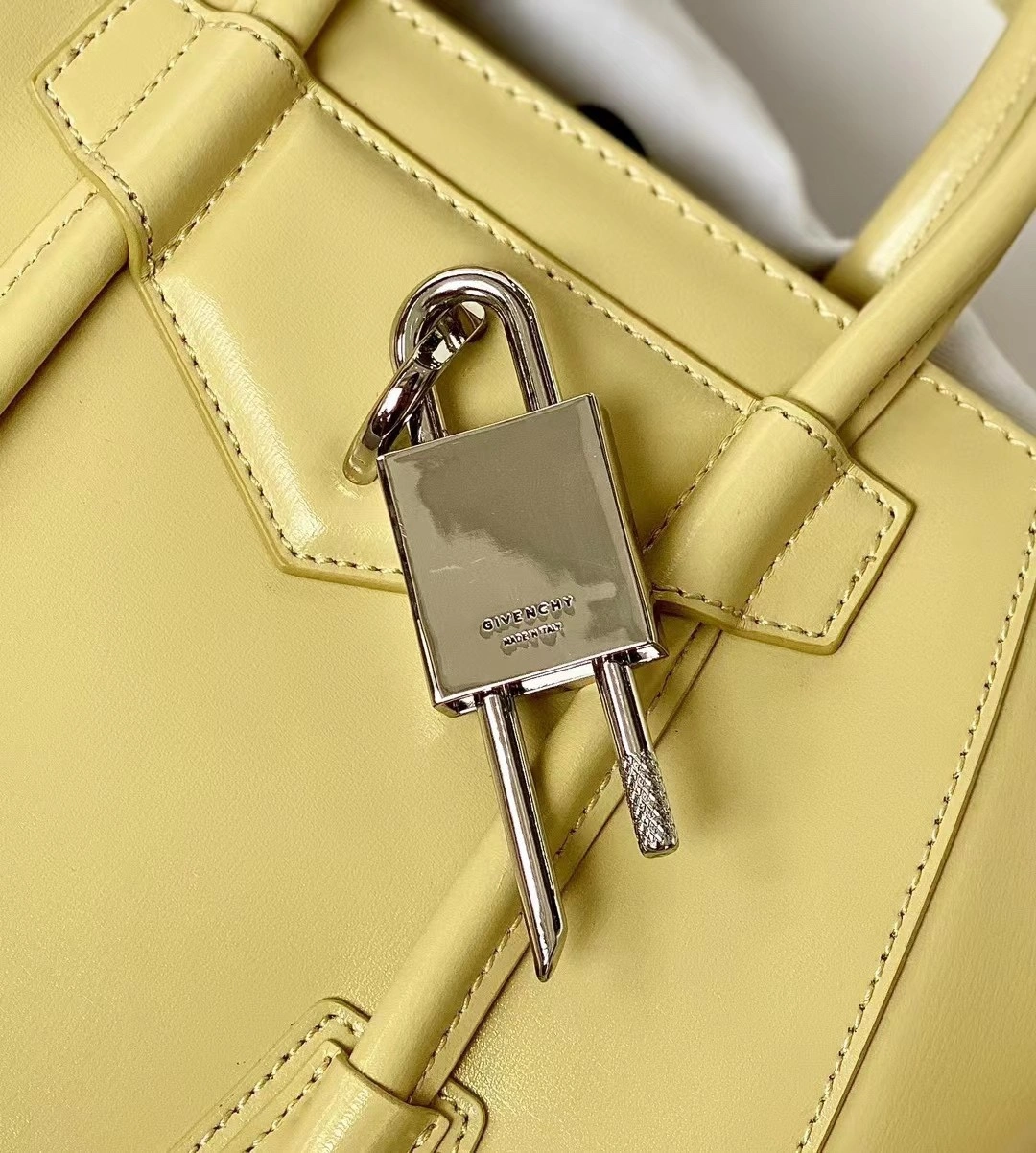 Givenchy Top Handle Bags Thermal 71746