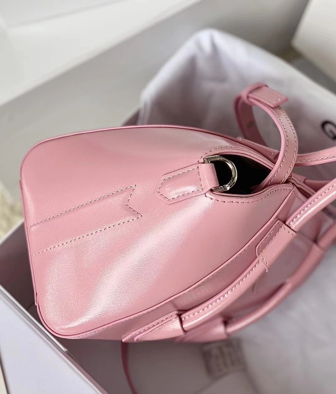 Givenchy Top Handle Bags Flexible 71689