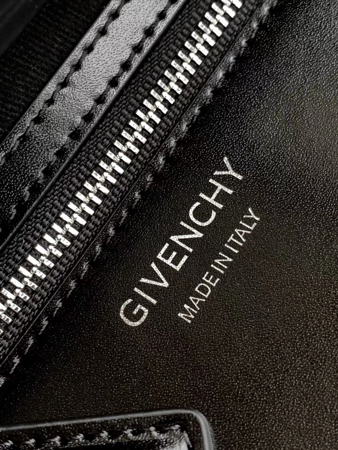 OnTrend Givenchy Top Handle Bags 71741
