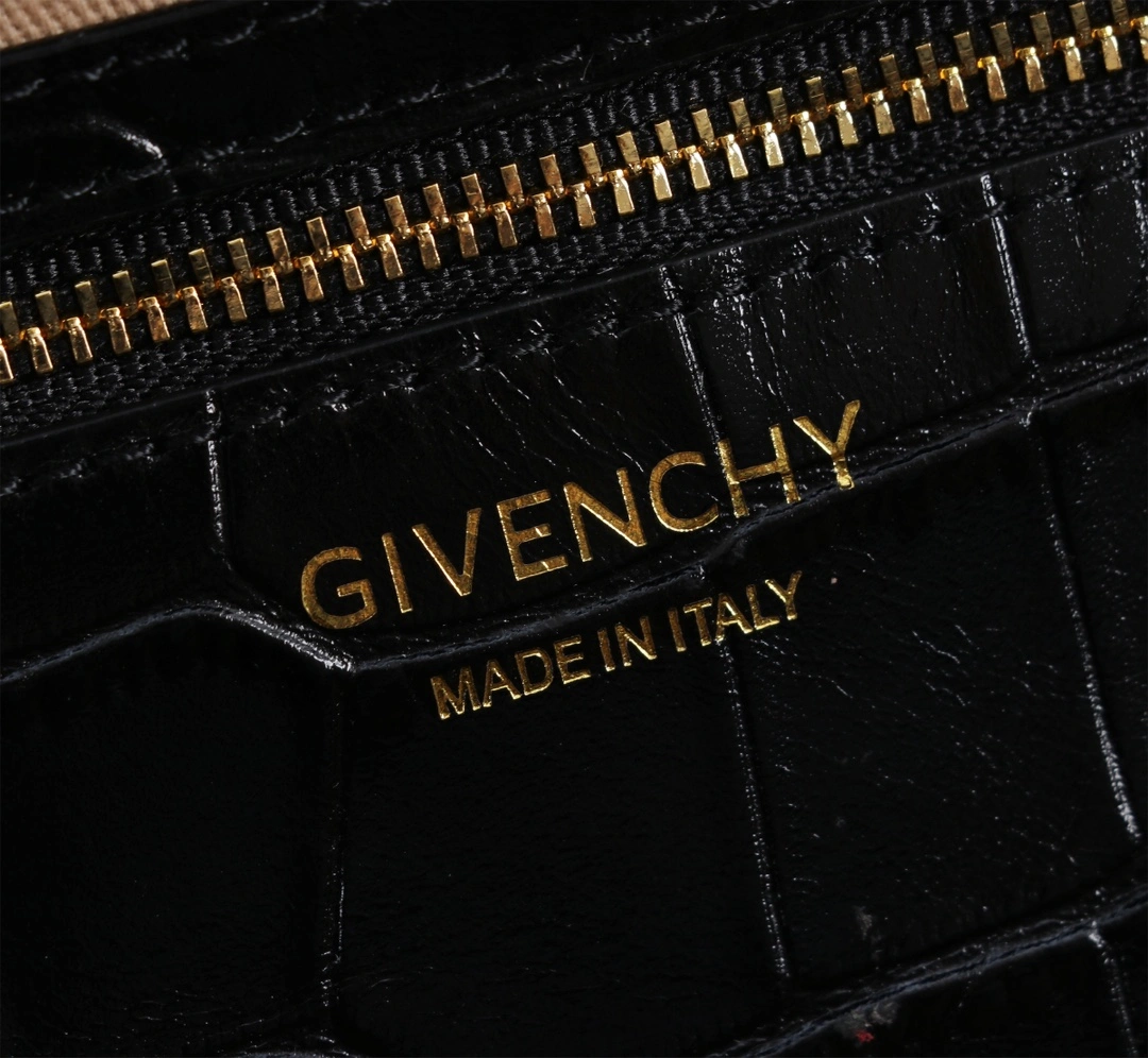Durable Givenchy Top Handle Bags 71782