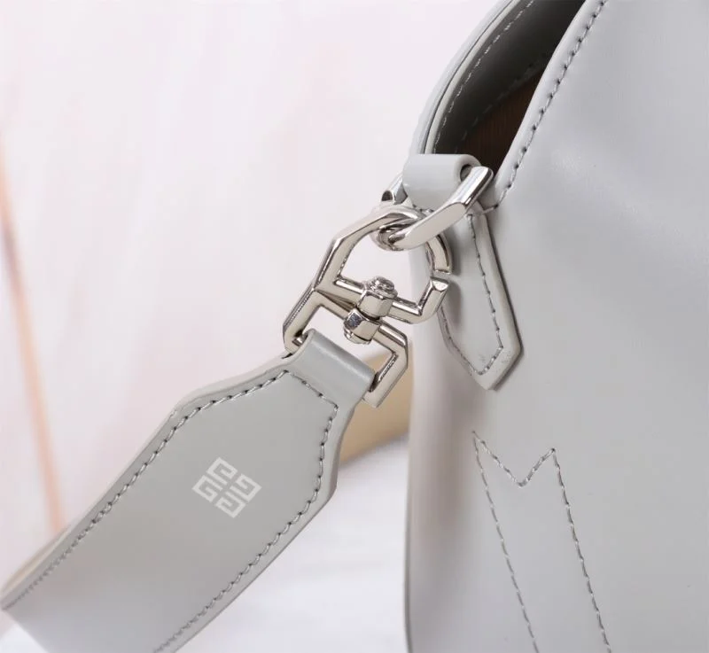 Breathable Givenchy Top Handle Bags 44883