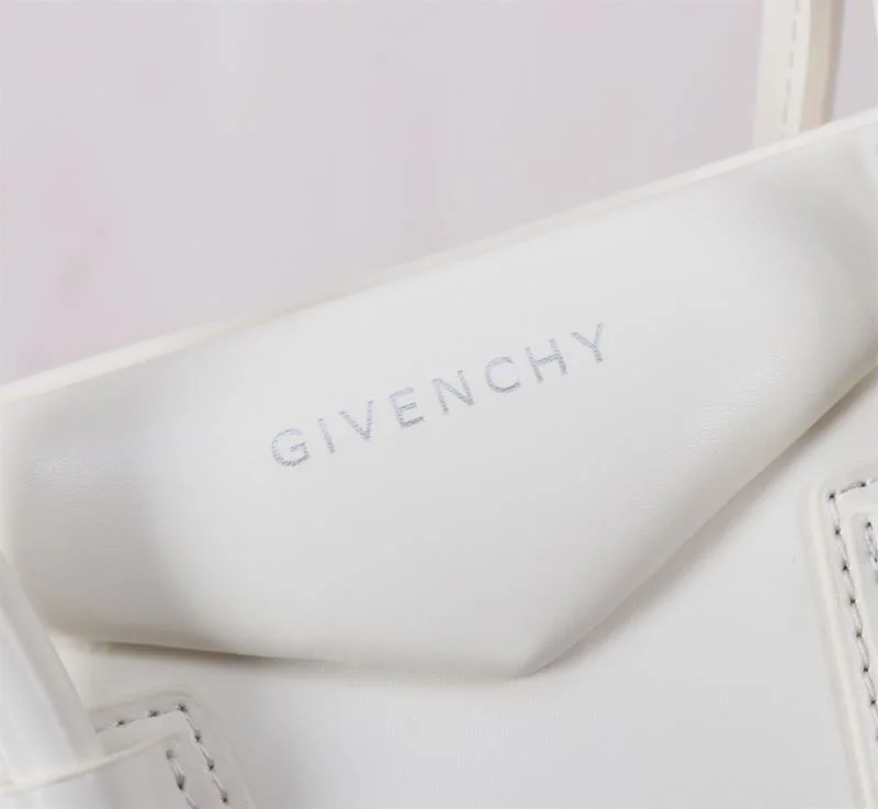 SmoothTexture Givenchy Top Handle Bags 44879