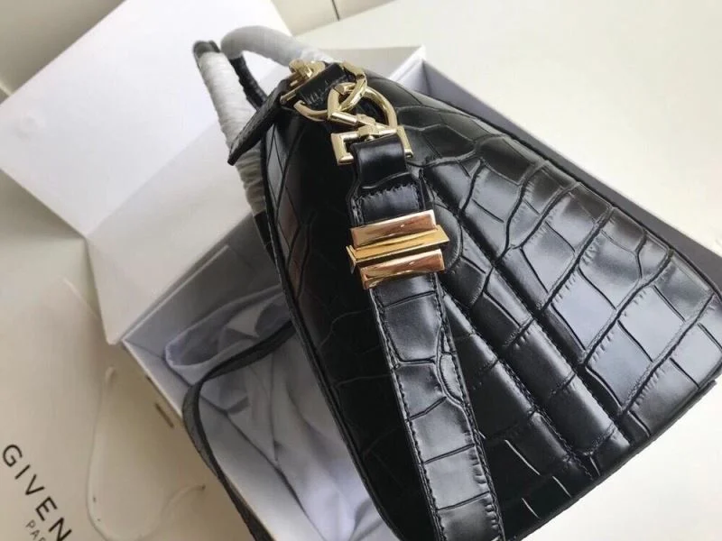 Givenchy Top Handle Bags Vibrant 44922