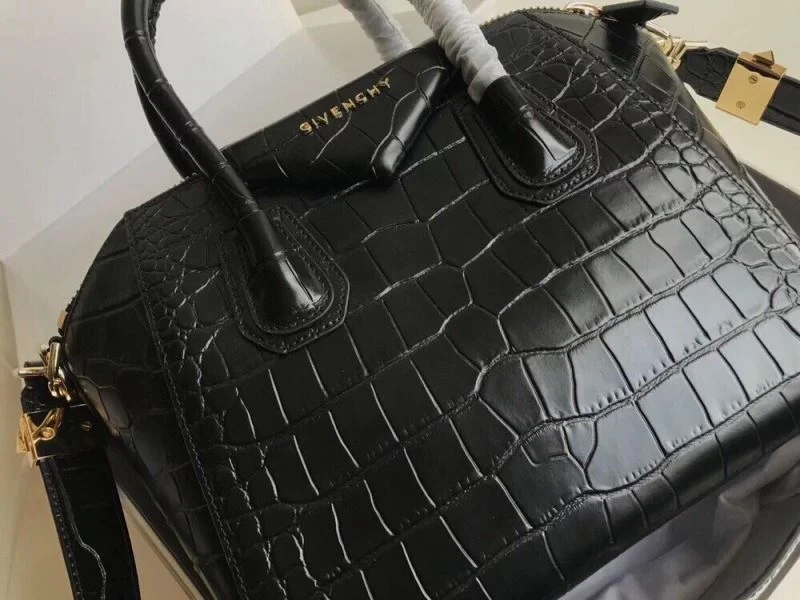 Givenchy Top Handle Bags Vibrant 44922