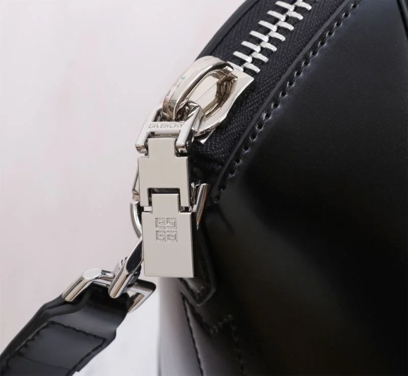Givenchy Top Handle Bags Snug 44871