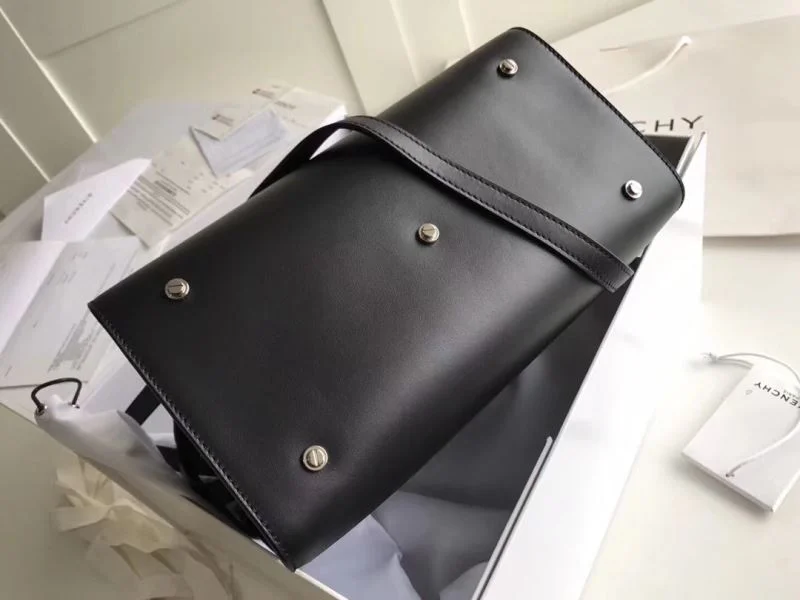 Chic Givenchy Top Handle Bags 44894