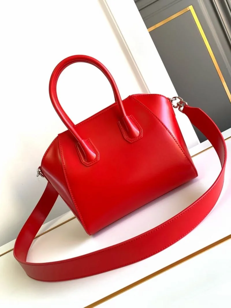 Reliable Givenchy Top Handle Bags 44897