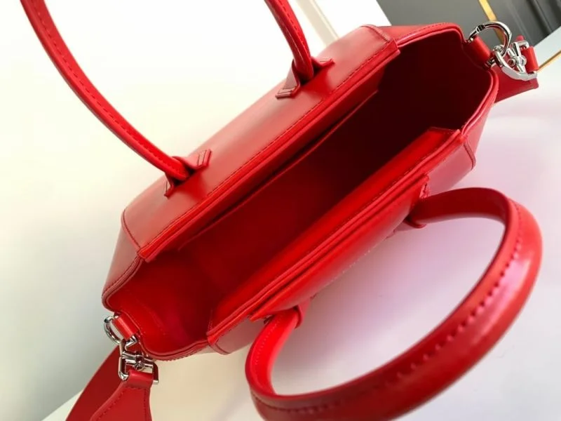 Reliable Givenchy Top Handle Bags 44897
