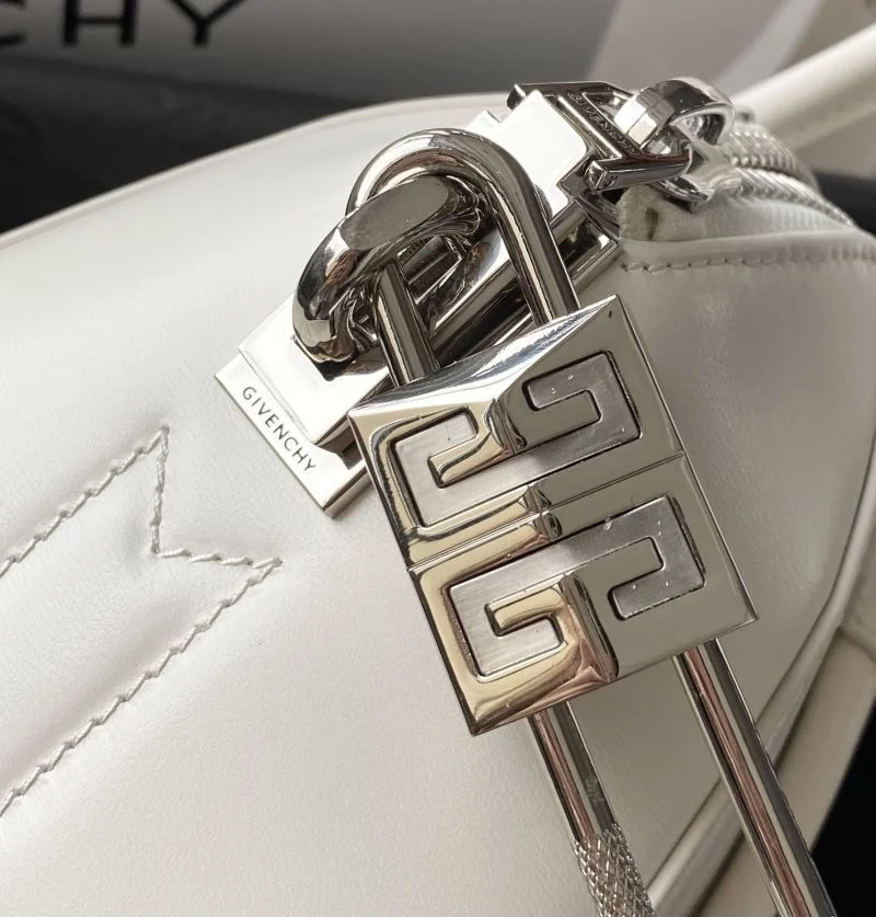 Givenchy Top Handle Bags Vibrant 44657