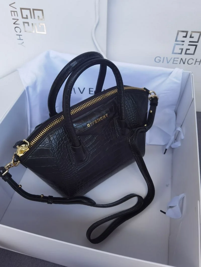 Givenchy Top Handle Bags Vibrant 44651