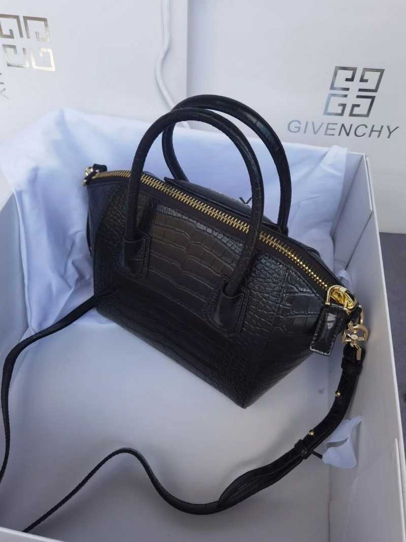 Givenchy Top Handle Bags Vibrant 44651