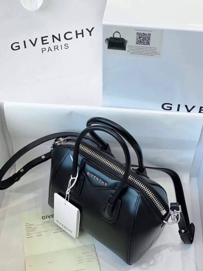 Minimalist Givenchy Top Handle Bags 44638