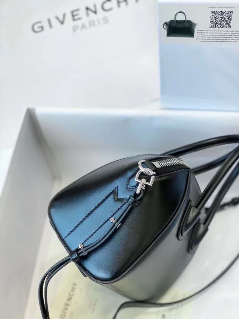 Minimalist Givenchy Top Handle Bags 44638